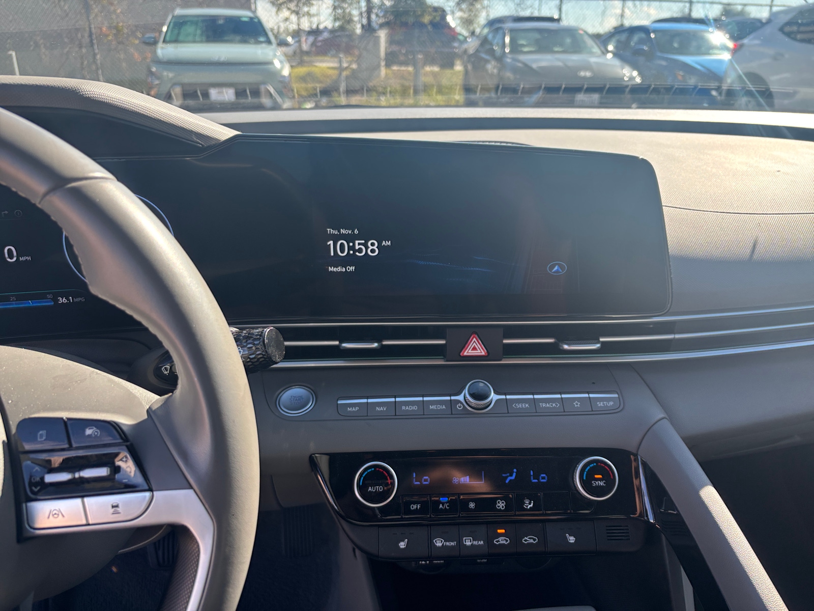 Thumbnail: 2025 Hyundai Elantra - 4