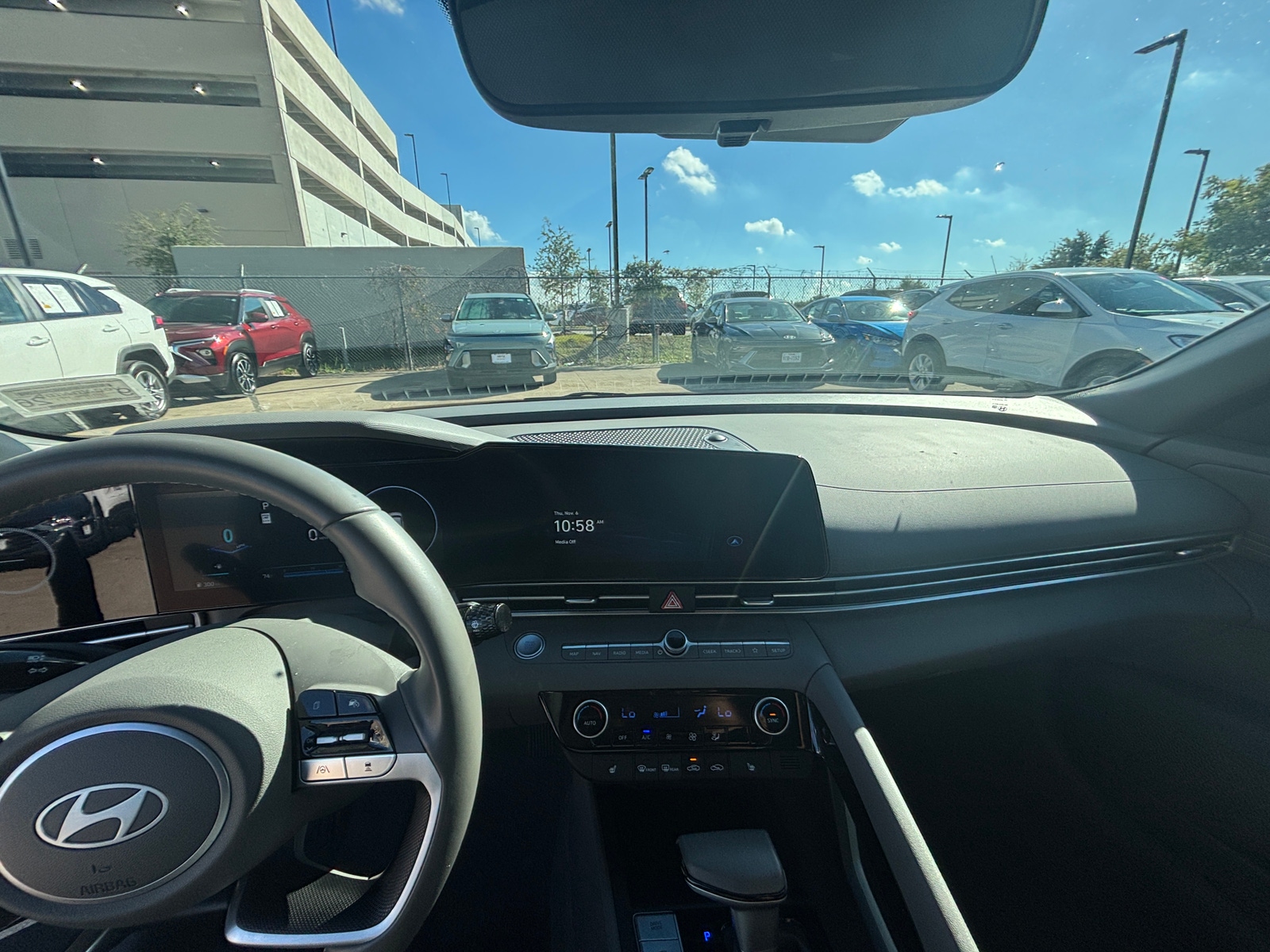 Thumbnail: 2025 Hyundai Elantra - 3