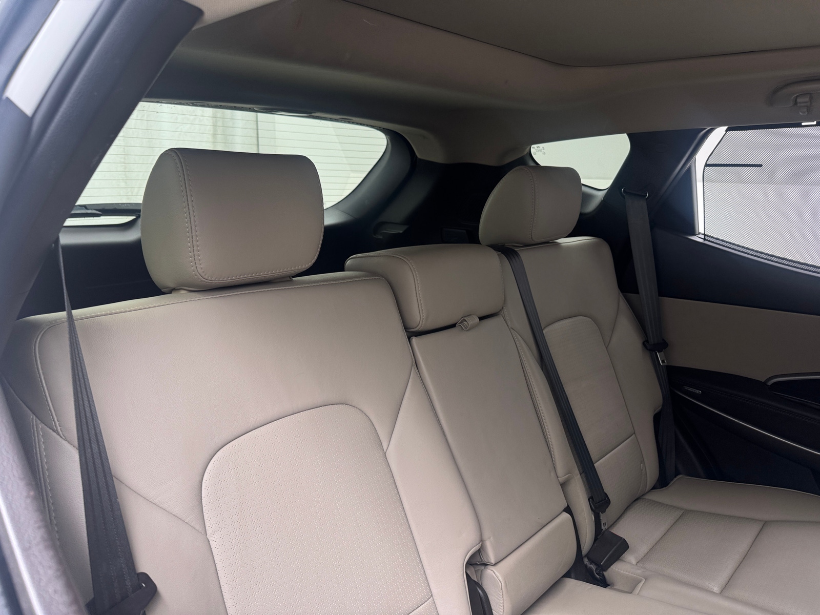 Thumbnail: 2016 Hyundai Santa Fe - 5