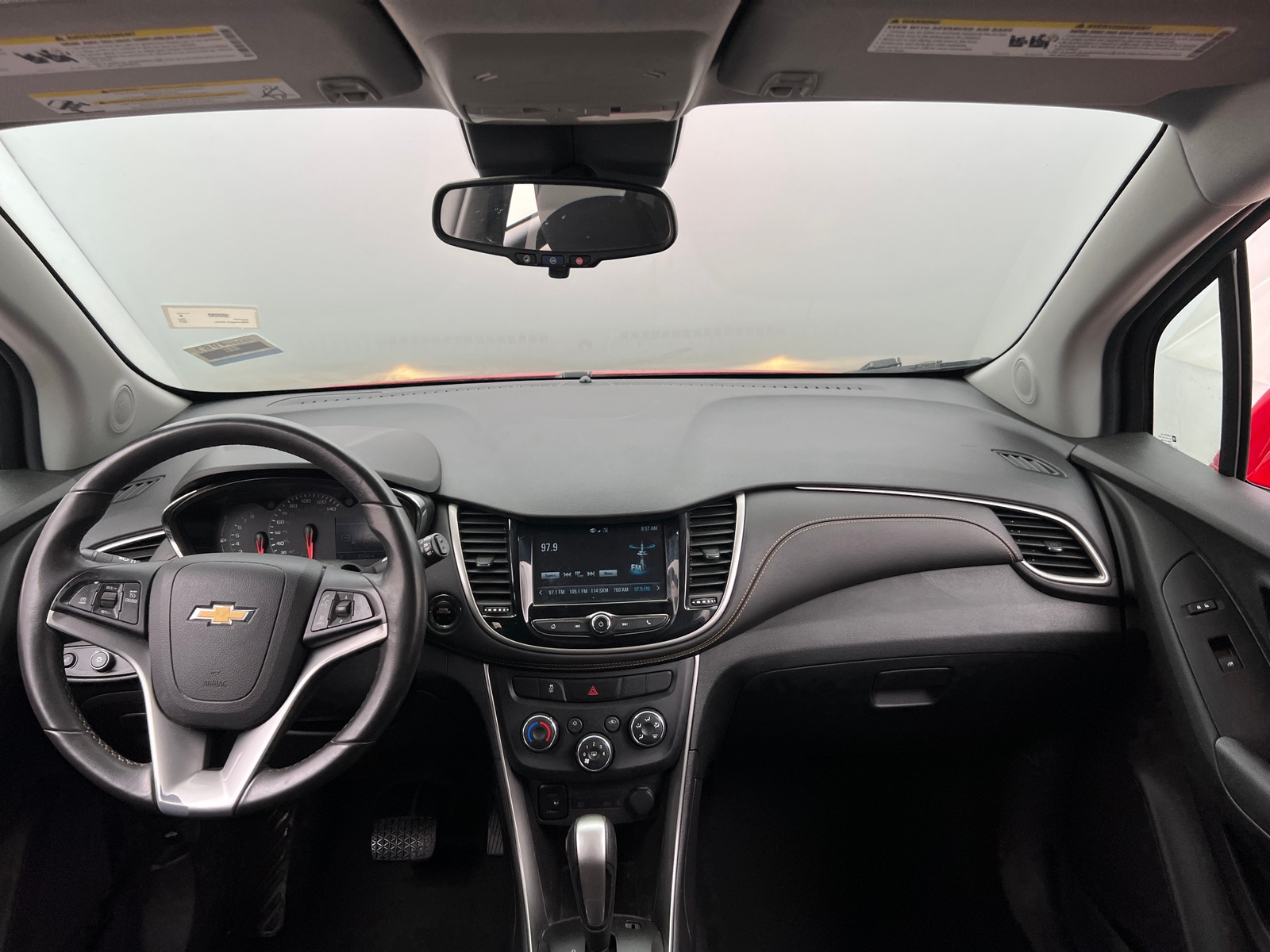 Thumbnail: 2017 Chevrolet Trax - 2