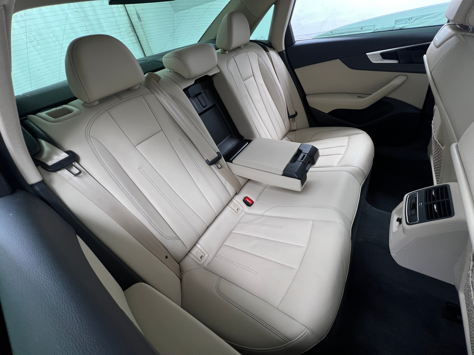 Thumbnail: 2021 Audi A4 - 5