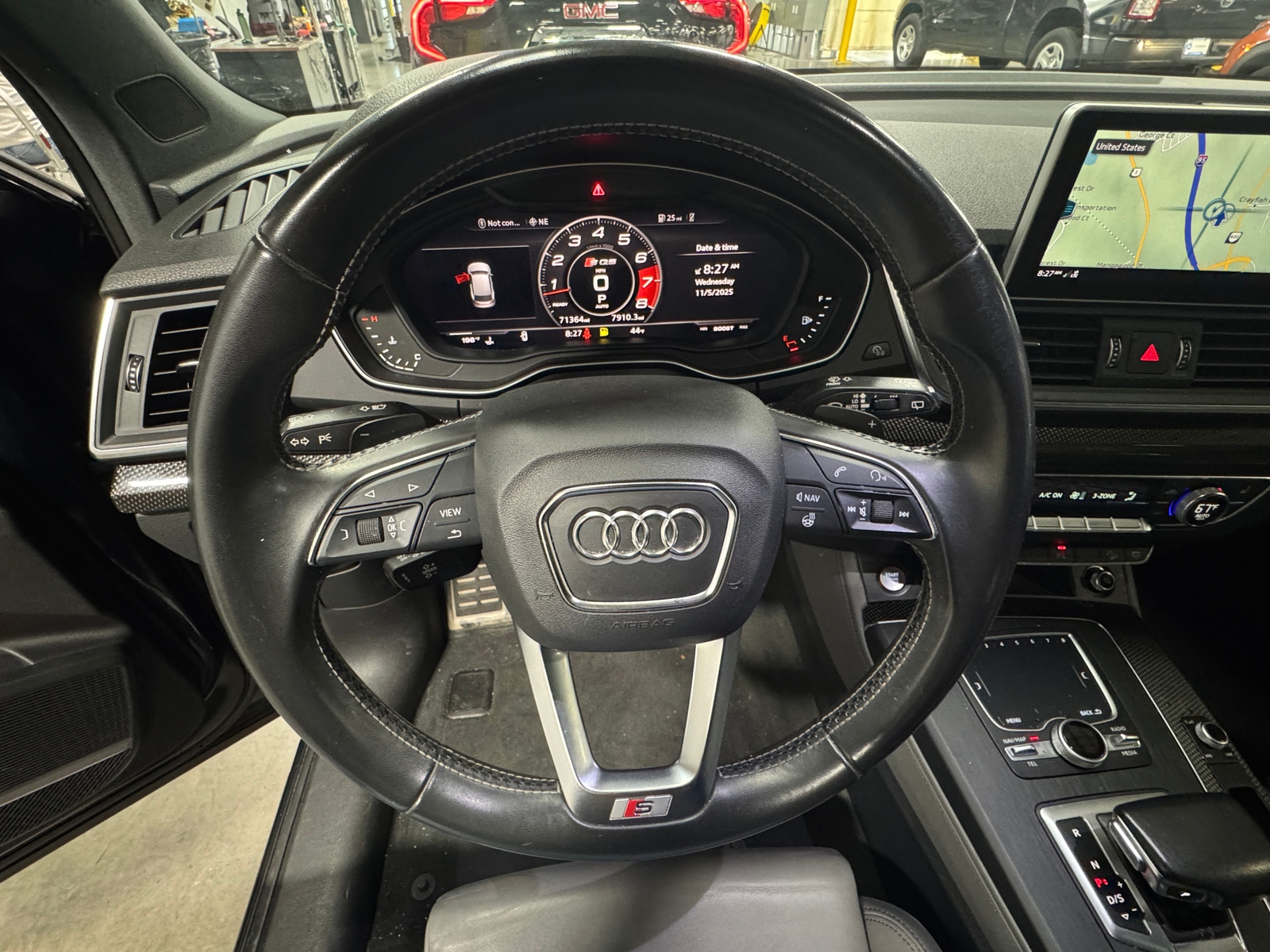 Thumbnail: 2018 Audi SQ5 - 5