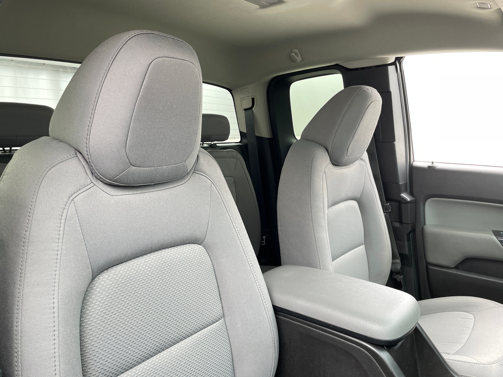 Thumbnail: 2016 GMC Canyon - 2