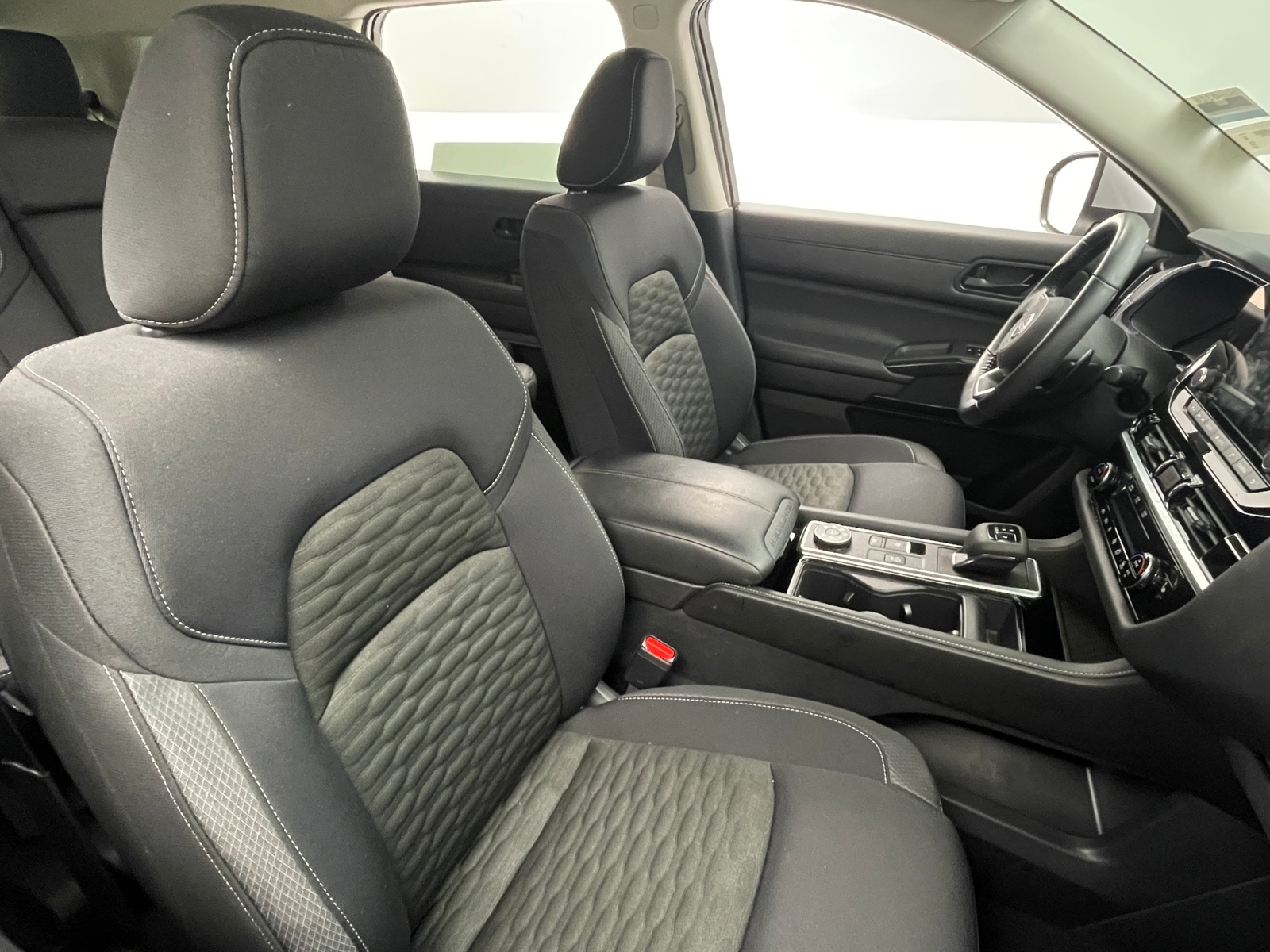 Thumbnail: 2024 Nissan Pathfinder - 2