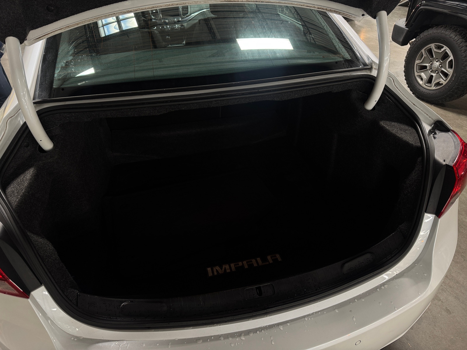 Thumbnail: 2016 Chevrolet Impala - 6