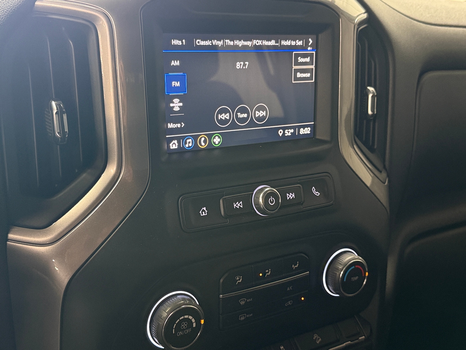 Thumbnail: 2024 Chevrolet Silverado 2500 - 4