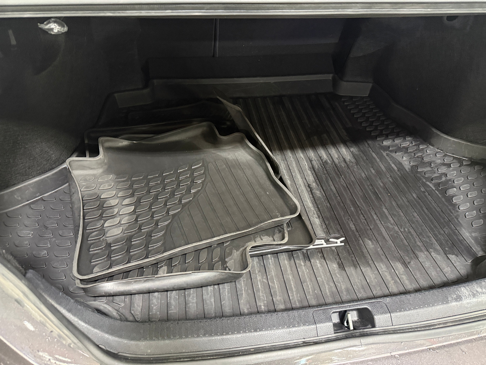 Thumbnail: 2023 Toyota Camry - 6