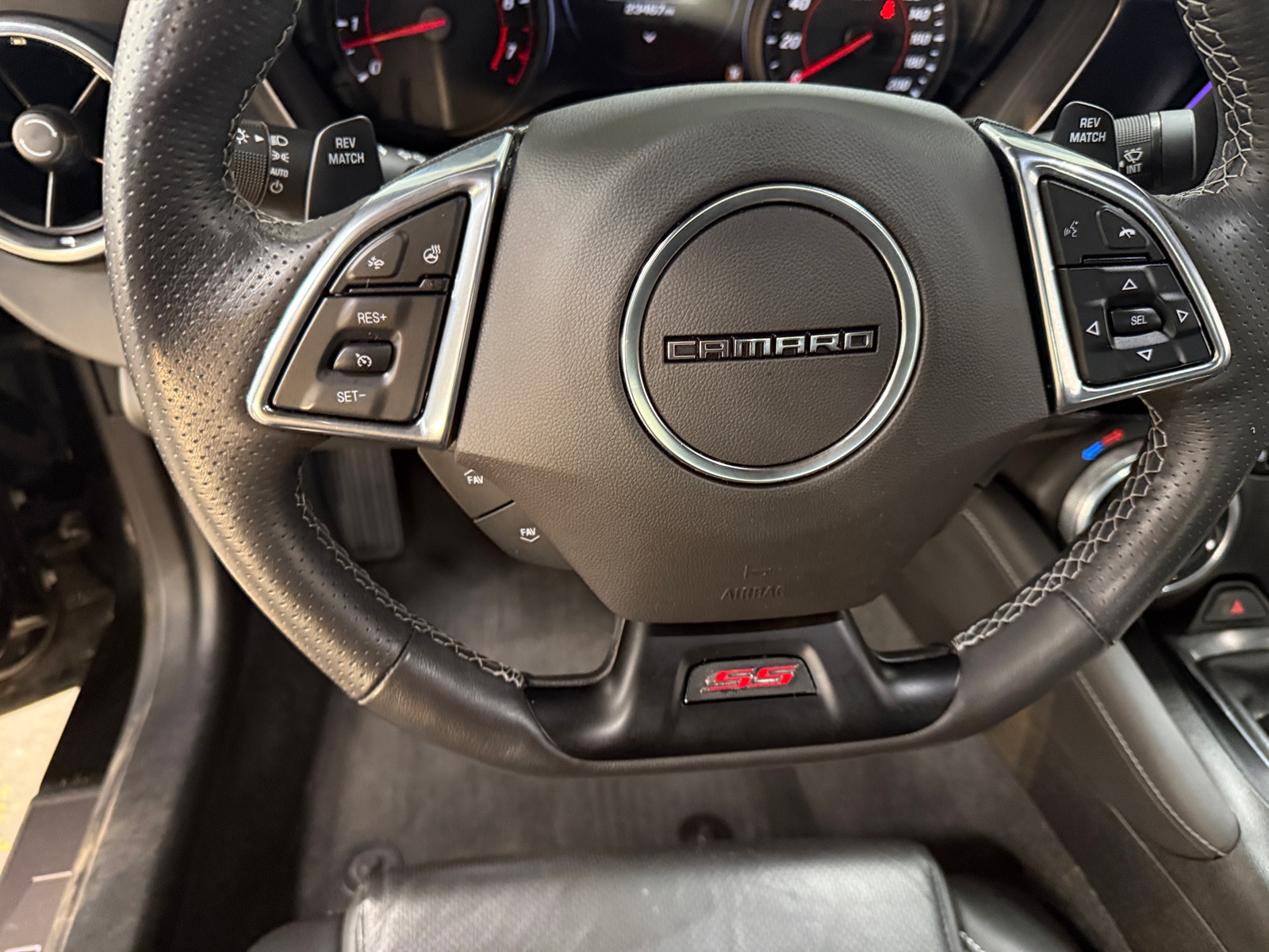 Thumbnail: 2023 Chevrolet Camaro - 3