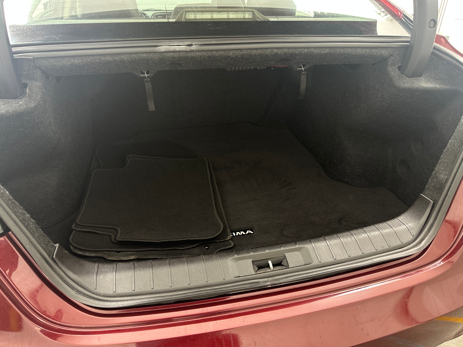 Thumbnail: 2018 Nissan Maxima - 6