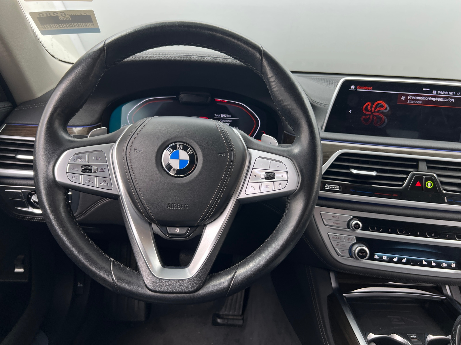 Thumbnail: 2022 BMW 7 Series - 4