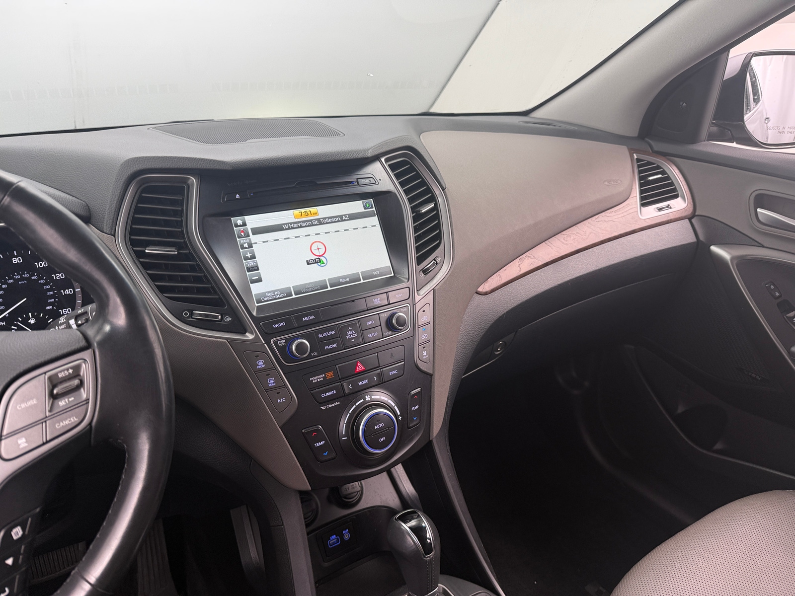 Thumbnail: 2018 Hyundai Santa Fe - 3