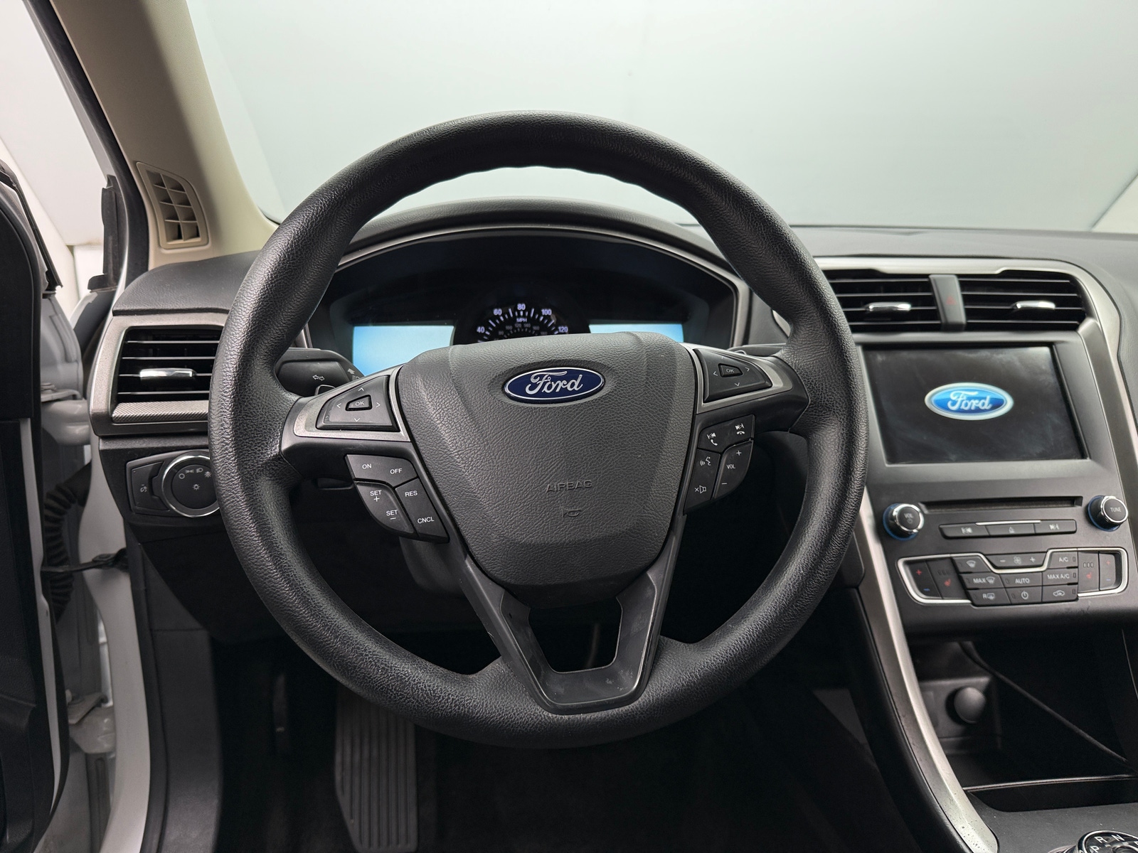 Thumbnail: 2018 Ford Fusion - 5