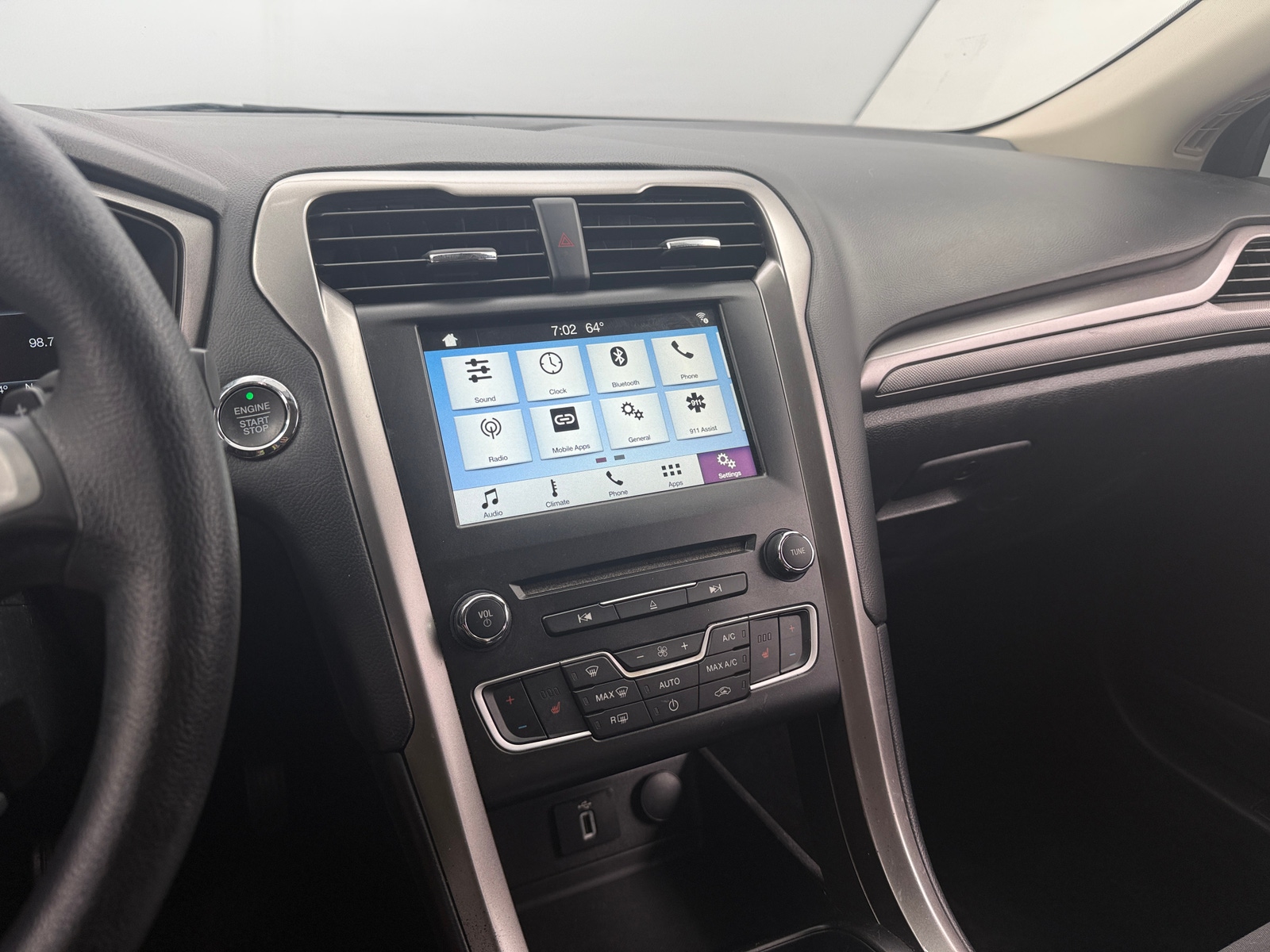 Thumbnail: 2018 Ford Fusion - 4