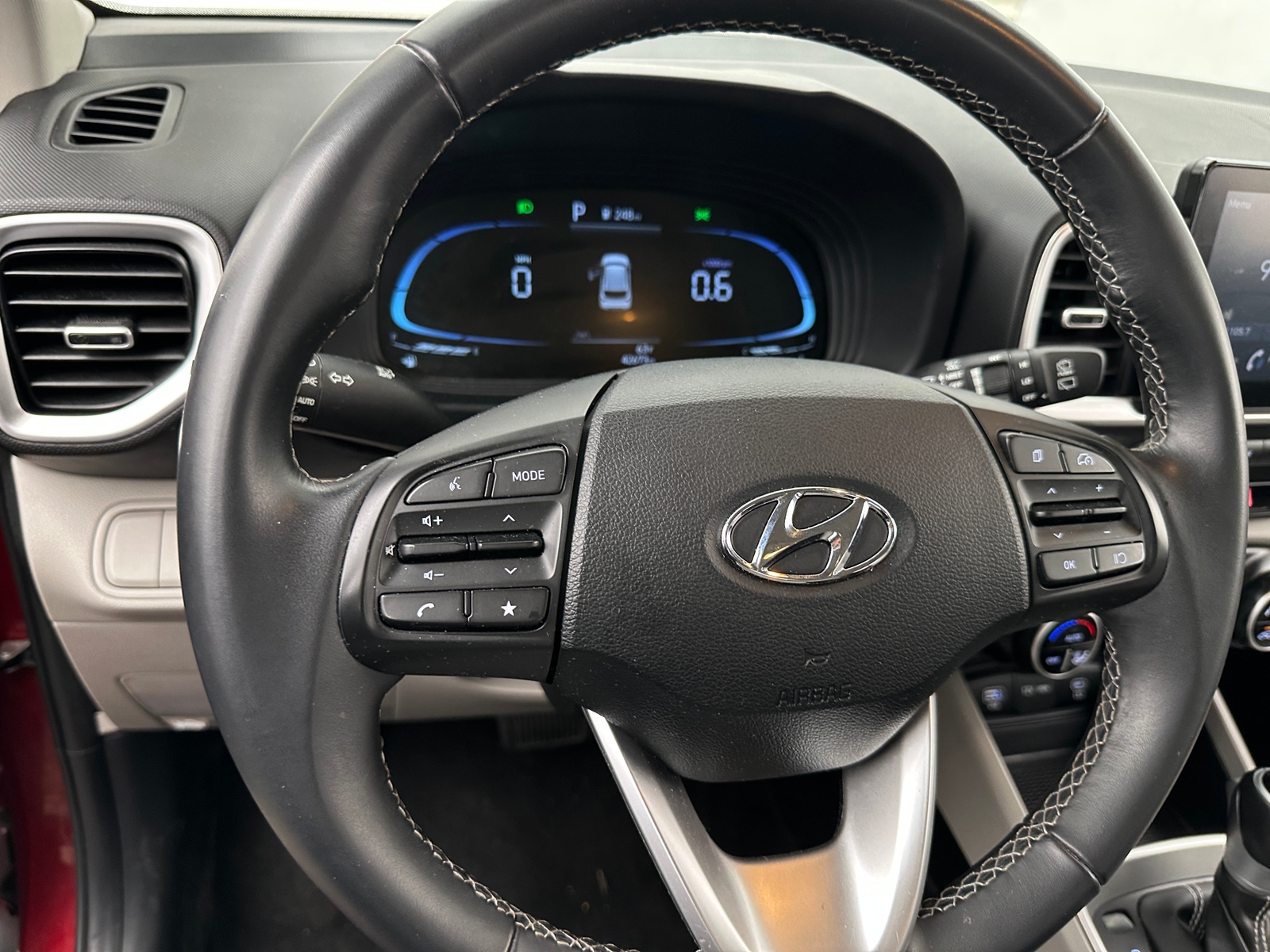 Thumbnail: 2024 Hyundai Venue - 5