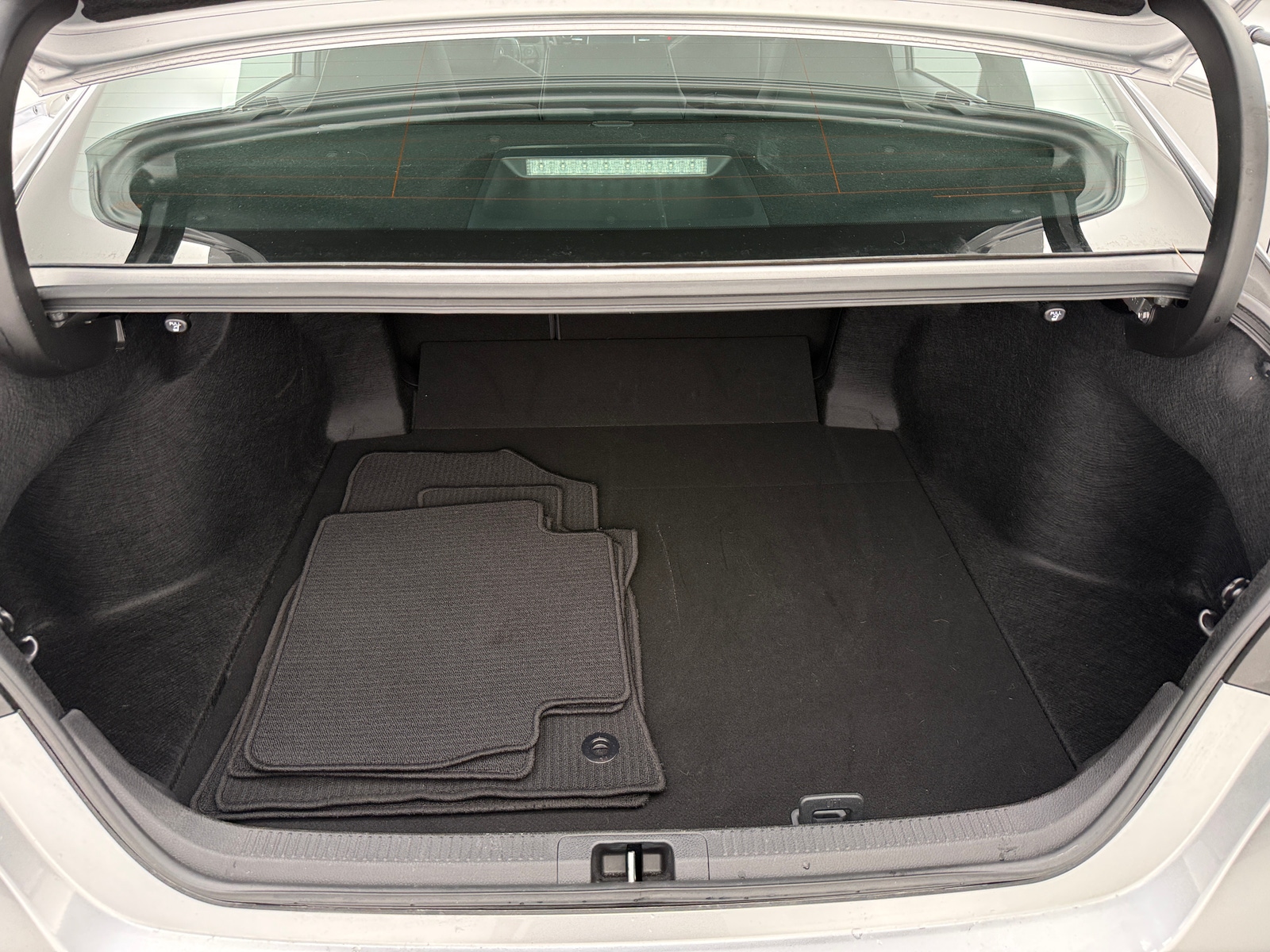 Thumbnail: 2019 Toyota Camry - 7