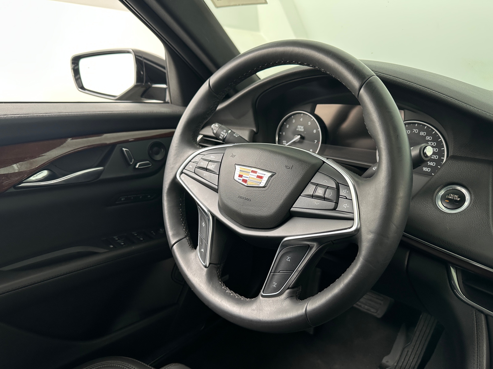 Thumbnail: 2018 Cadillac CT6 - 4