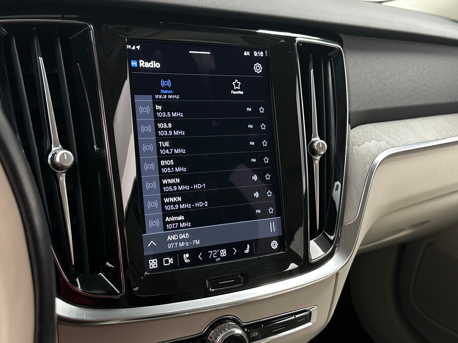 Thumbnail: 2023 Volvo S60 - 3