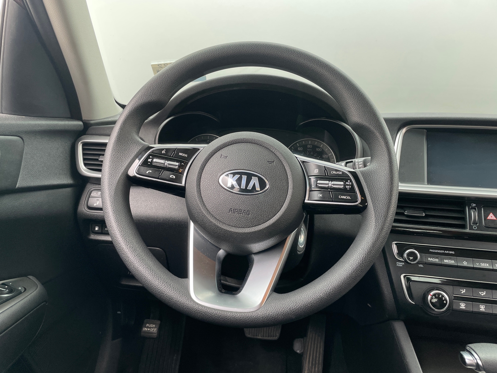 Thumbnail: 2020 Kia Optima - 5