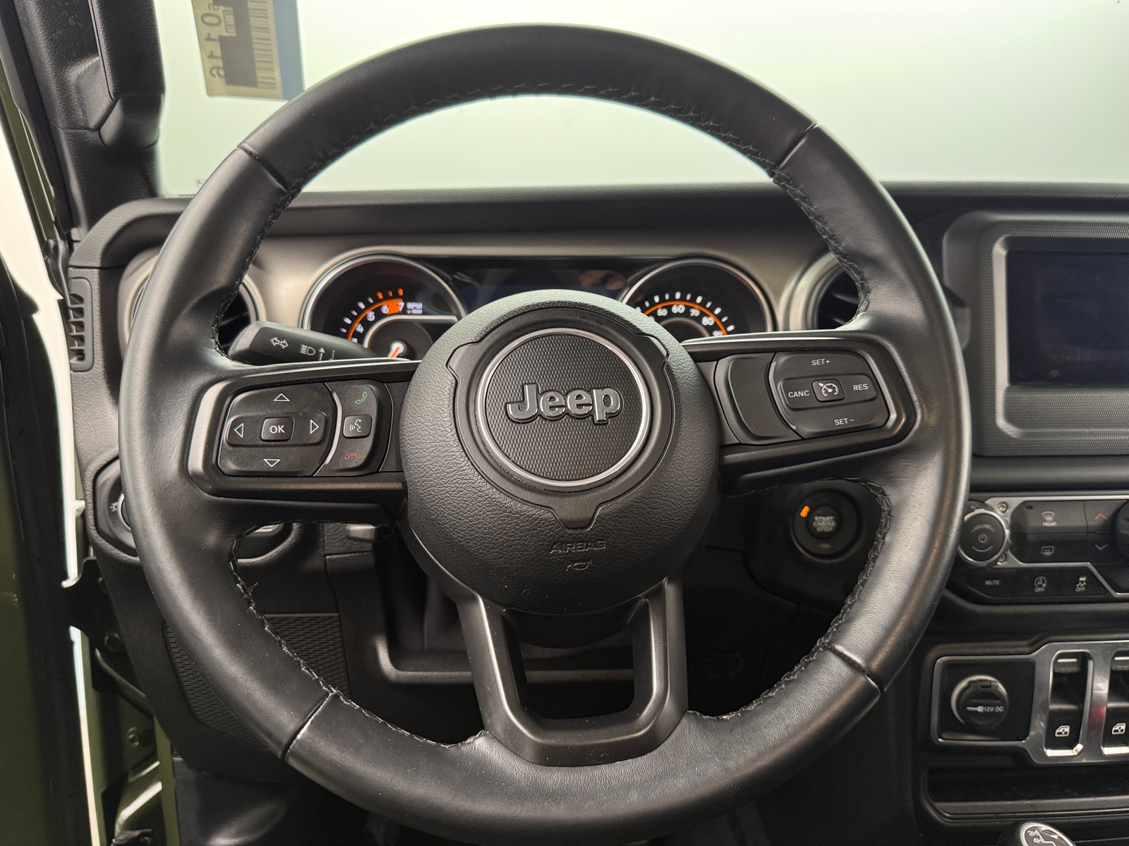 Thumbnail: 2021 Jeep Wrangler - 5