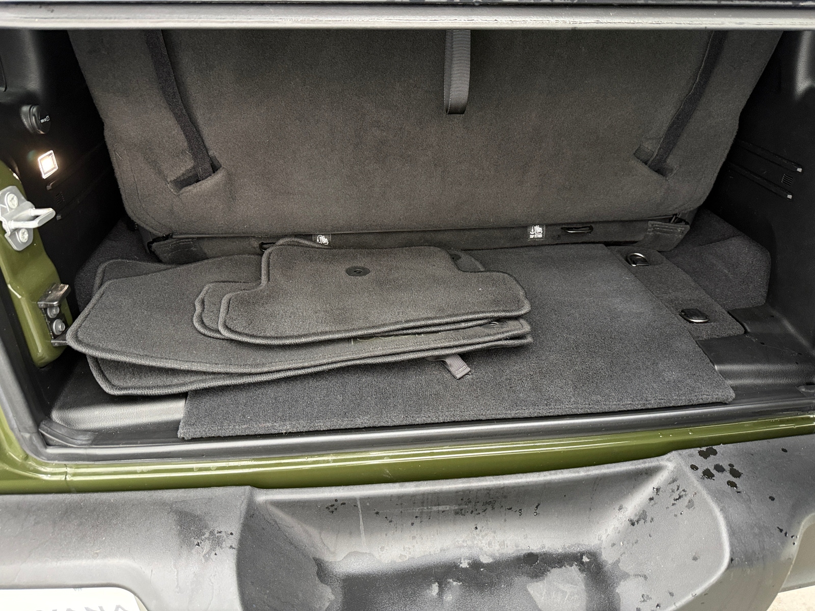 Thumbnail: 2021 Jeep Wrangler - 7