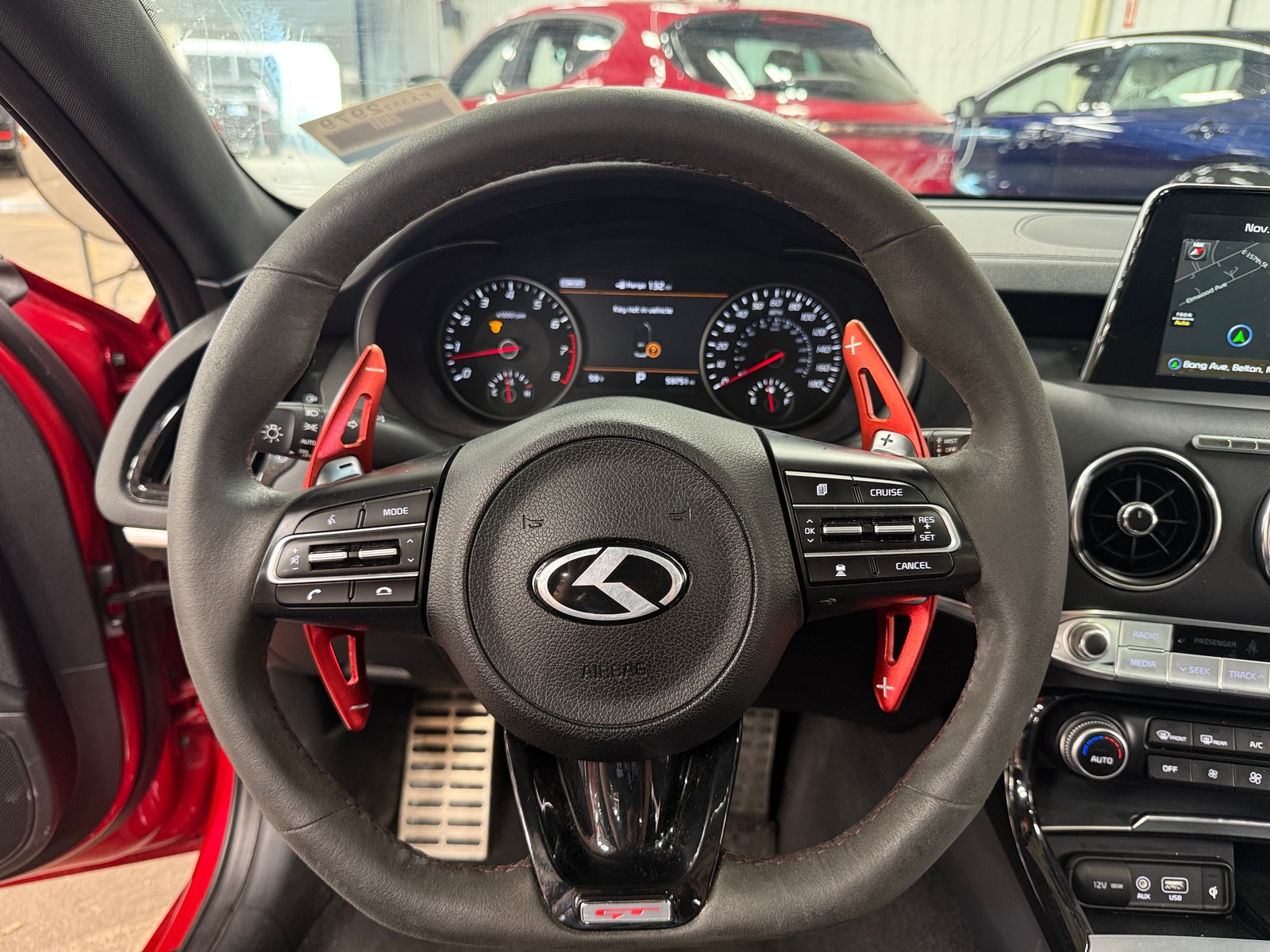 Thumbnail: 2018 Kia Stinger - 4