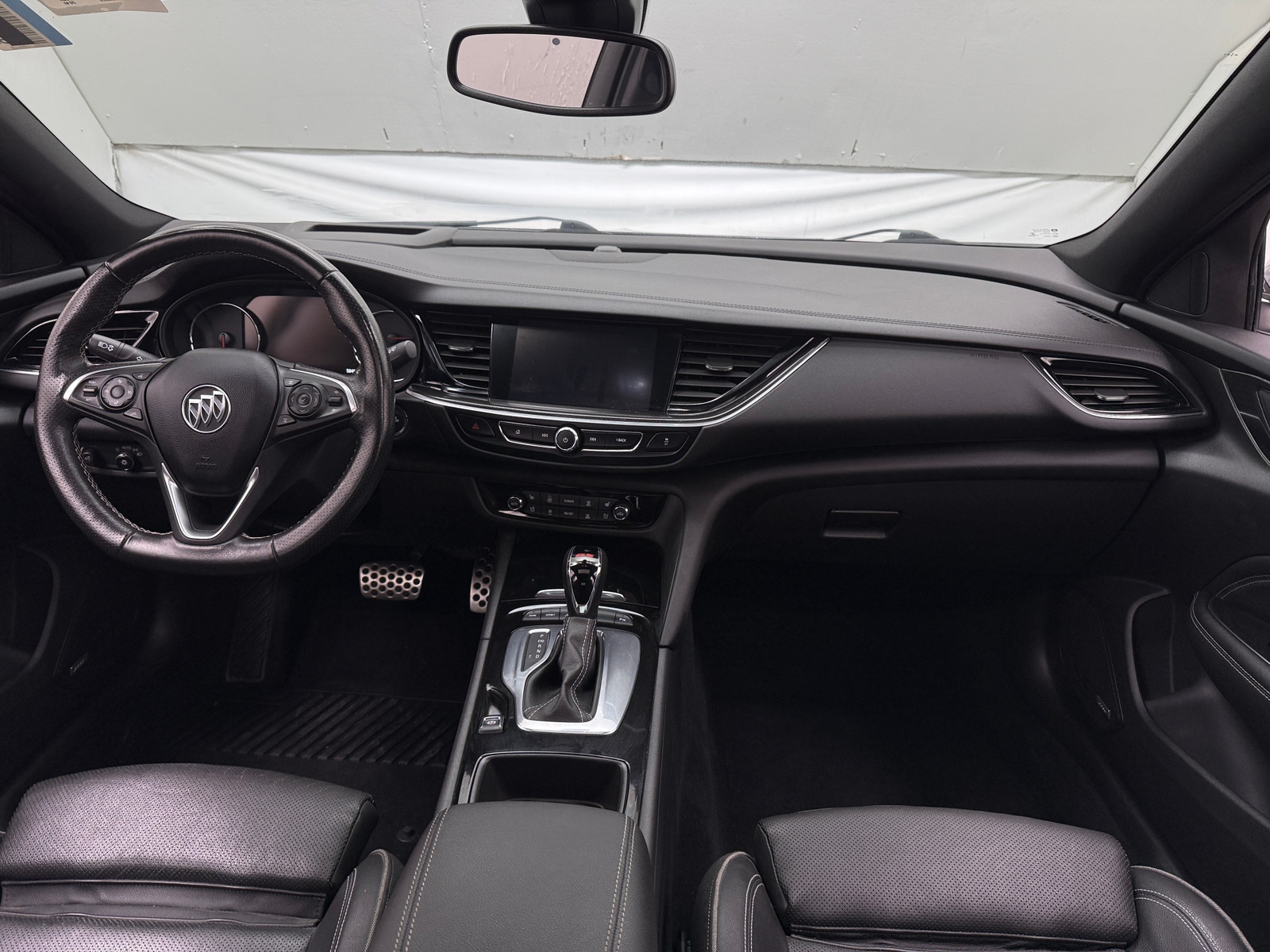 Thumbnail: 2018 Buick Regal - 2