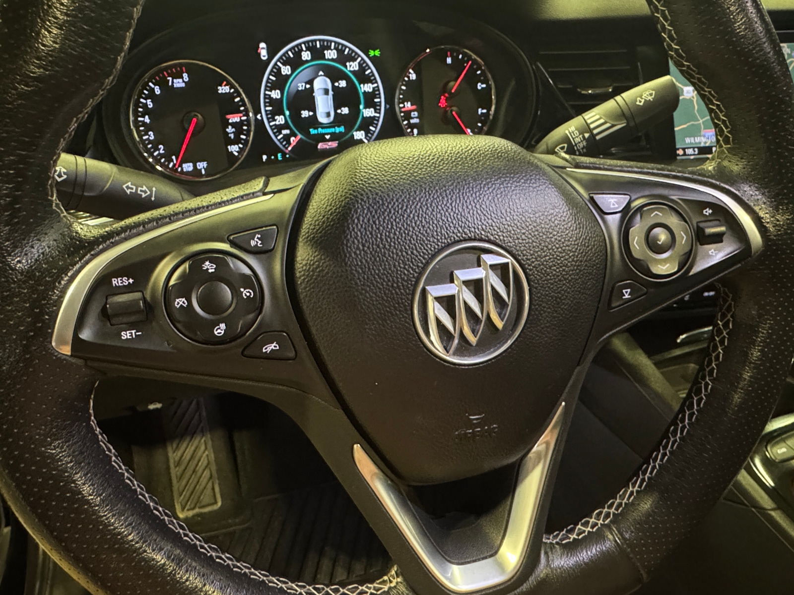 Thumbnail: 2018 Buick Regal - 4