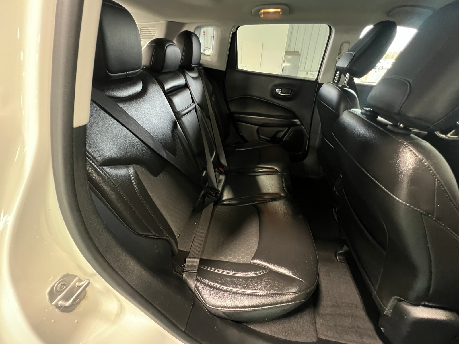 Thumbnail: 2018 Jeep Compass - 6