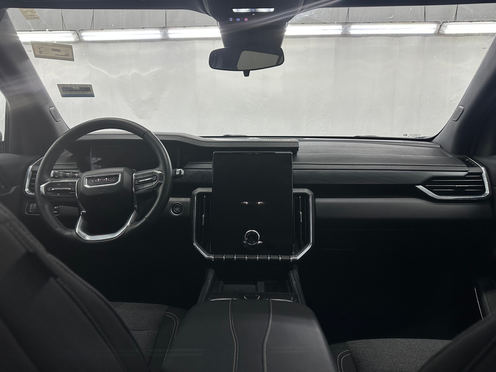 Thumbnail: 2025 GMC Acadia - 3