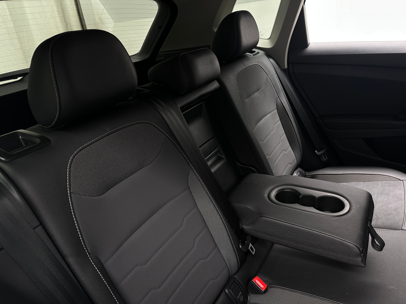 Thumbnail: 2025 Volkswagen Taos - 6