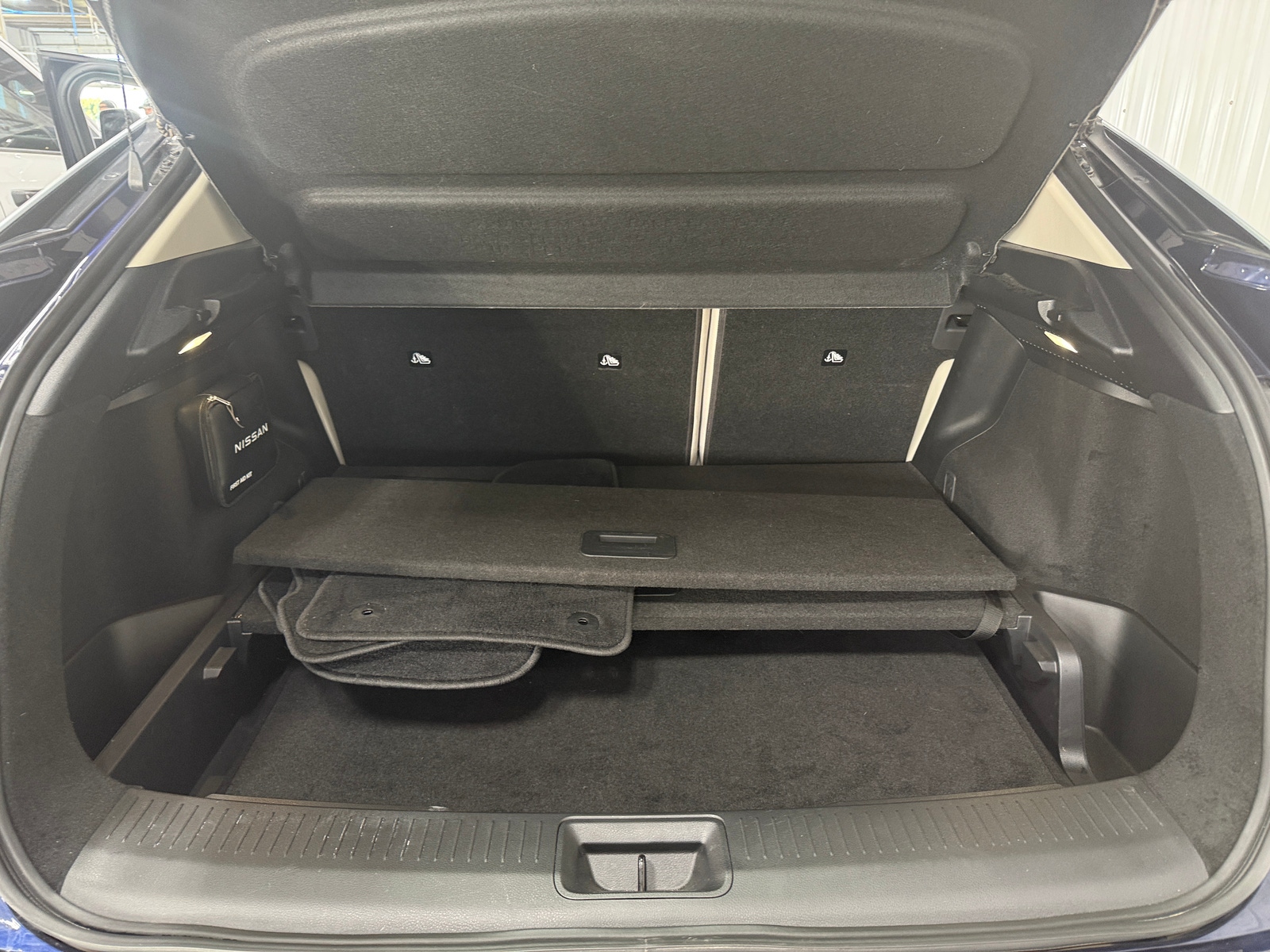 Thumbnail: 2023 Nissan Ariya - 6