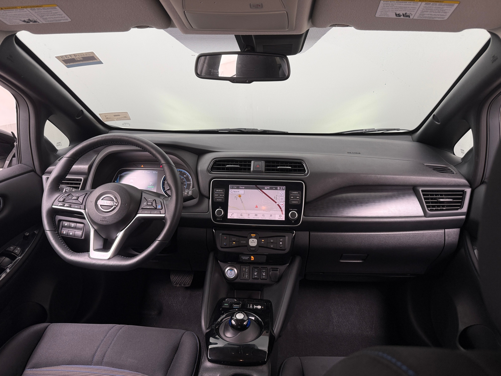 Thumbnail: 2023 Nissan Leaf - 3