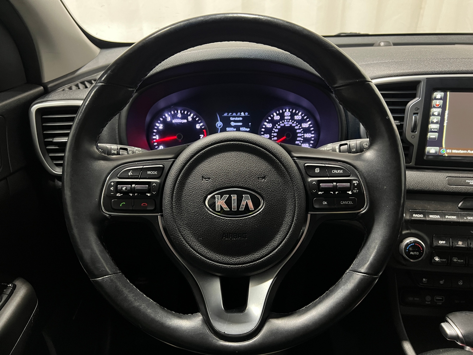 Thumbnail: 2017 Kia Sportage - 4