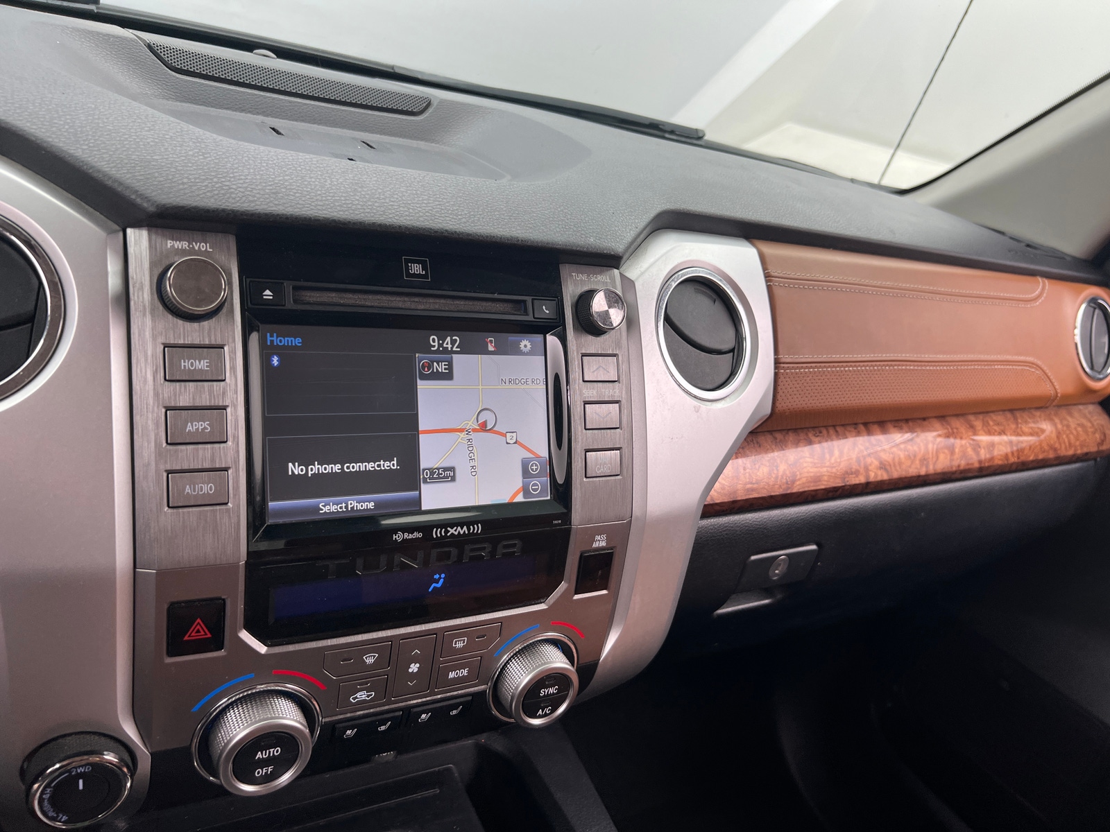 Thumbnail: 2018 Toyota Tundra - 3