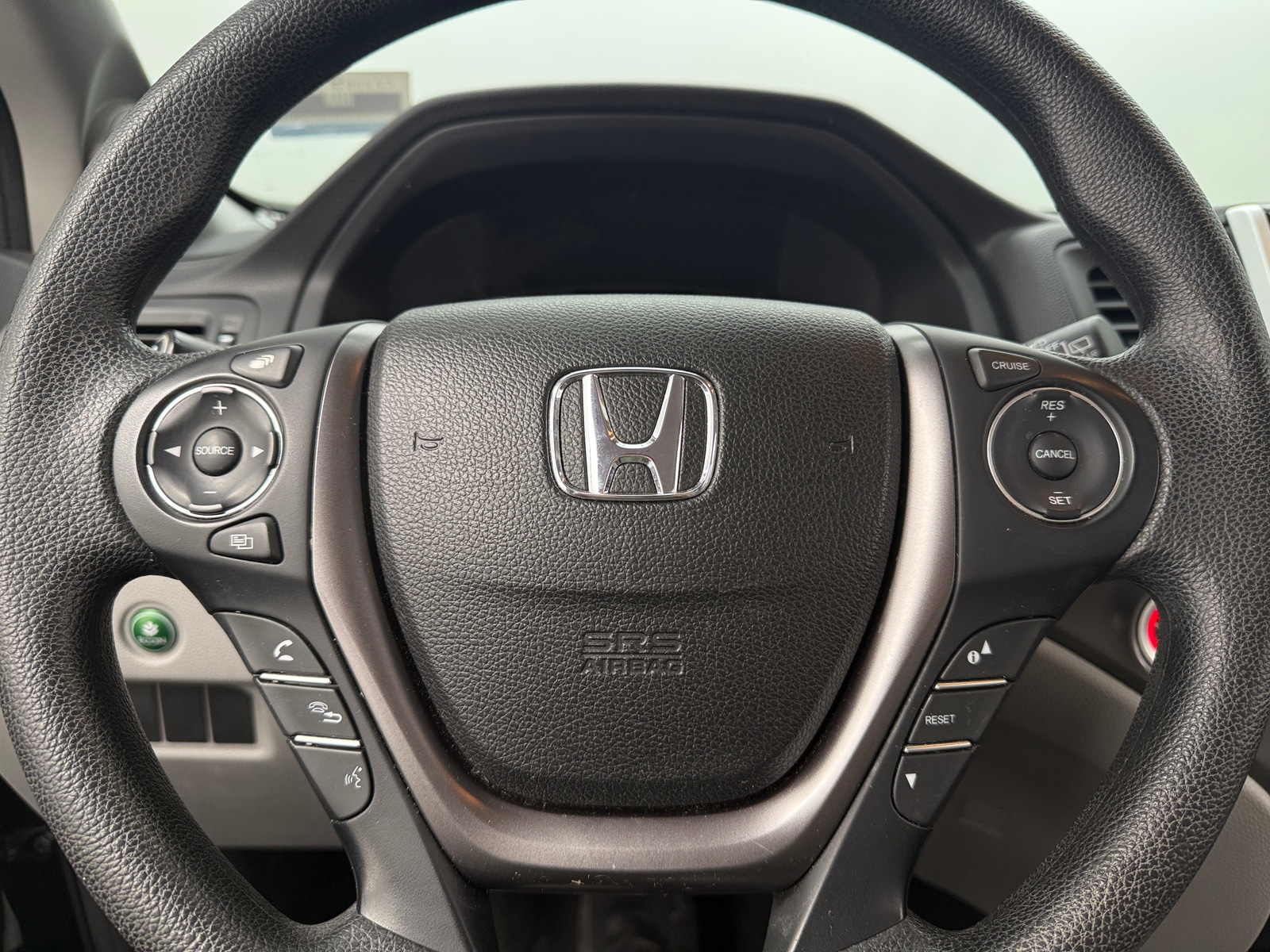 Thumbnail: 2017 Honda Pilot - 5