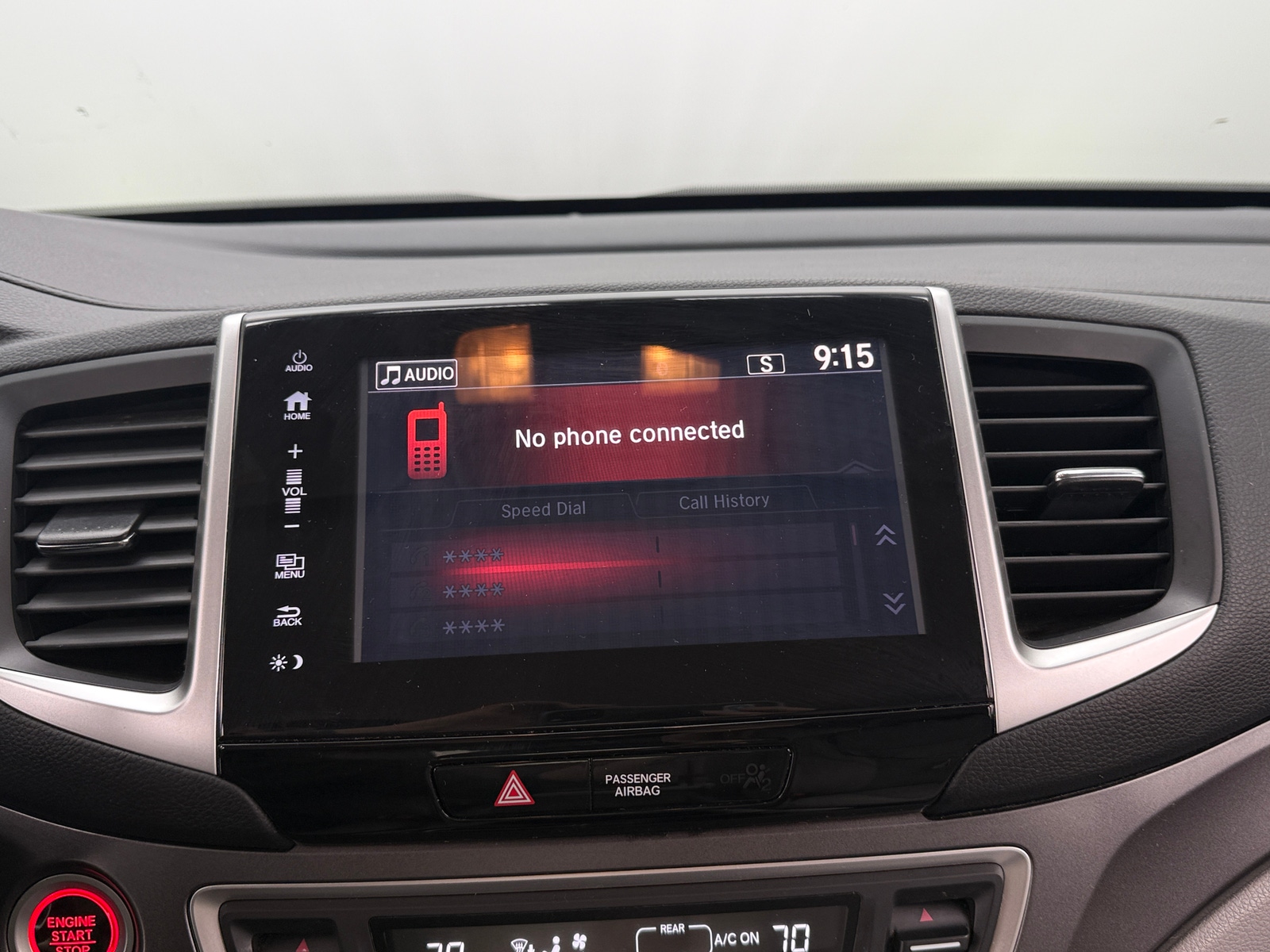 Thumbnail: 2017 Honda Pilot - 4