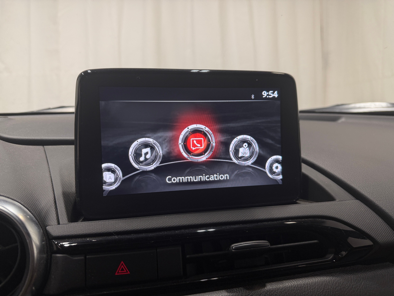 Thumbnail: 2022 Mazda MX-5 Miata - 2