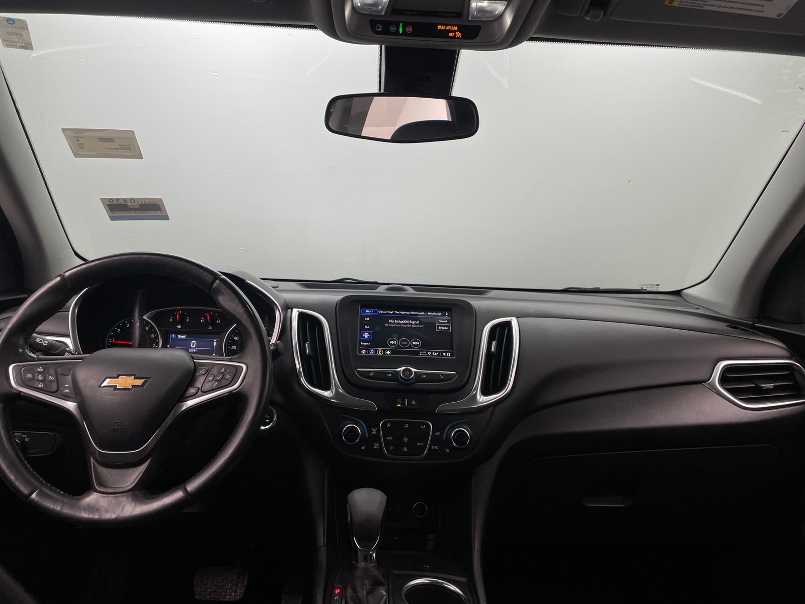 Thumbnail: 2022 Chevrolet Equinox - 3