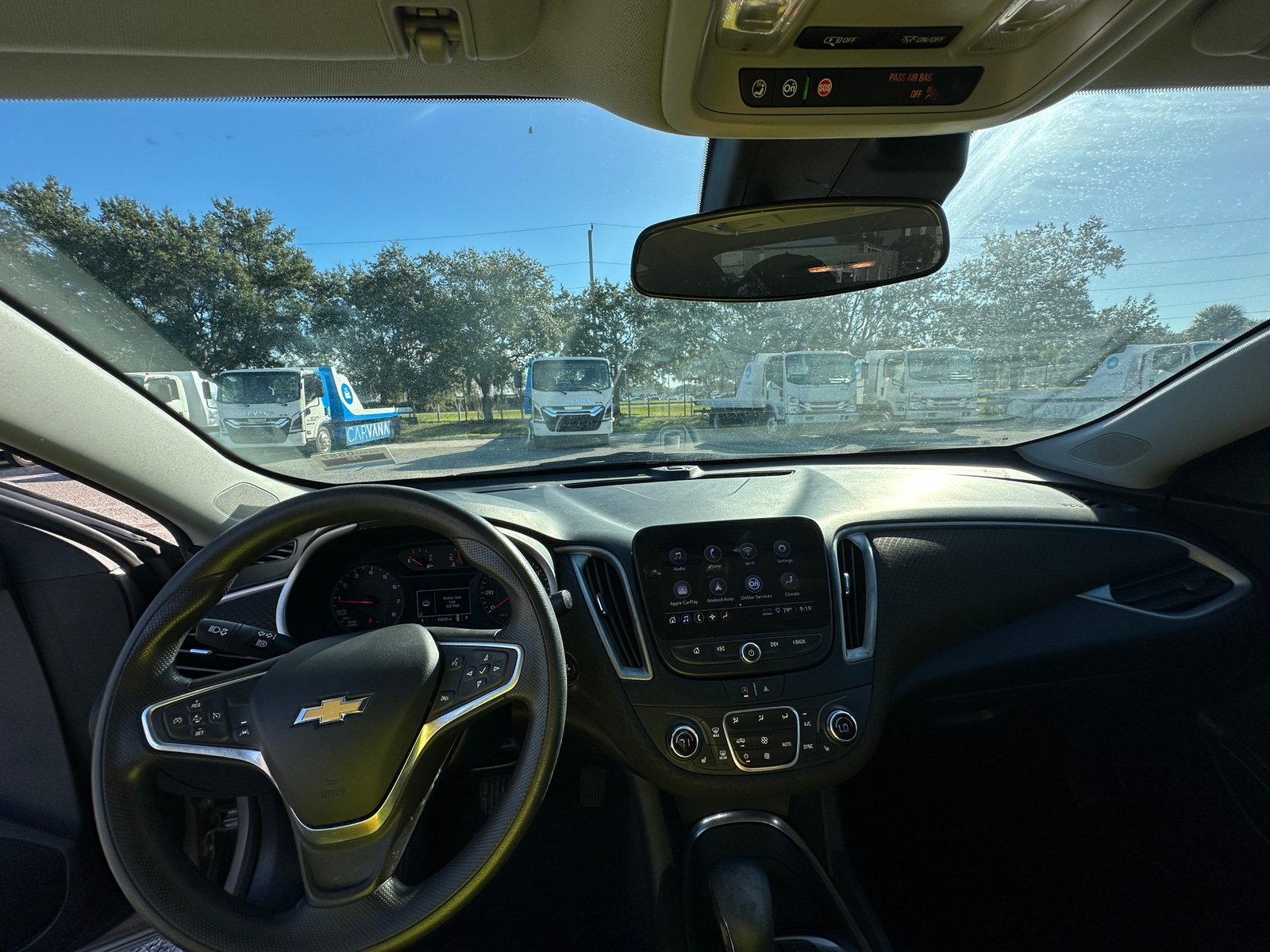 Thumbnail: 2023 Chevrolet Malibu - 3