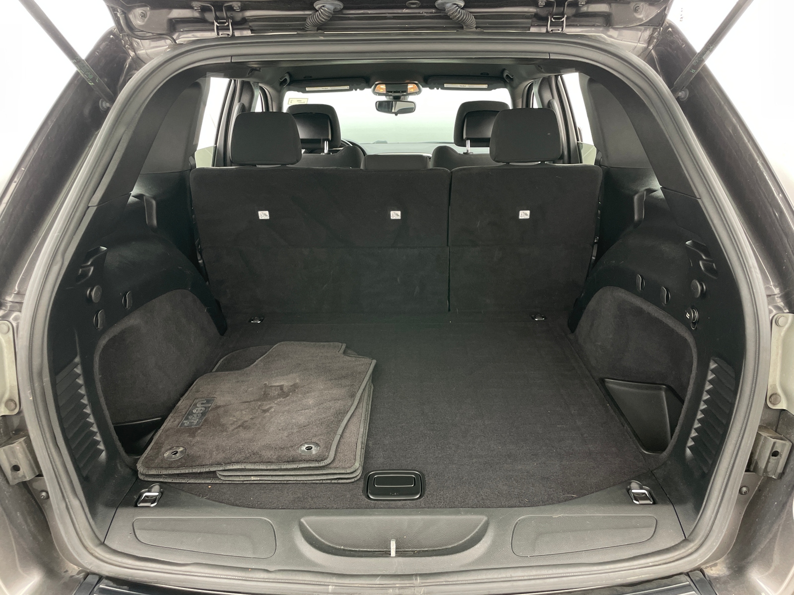 Thumbnail: 2017 Jeep Grand Cherokee - 7