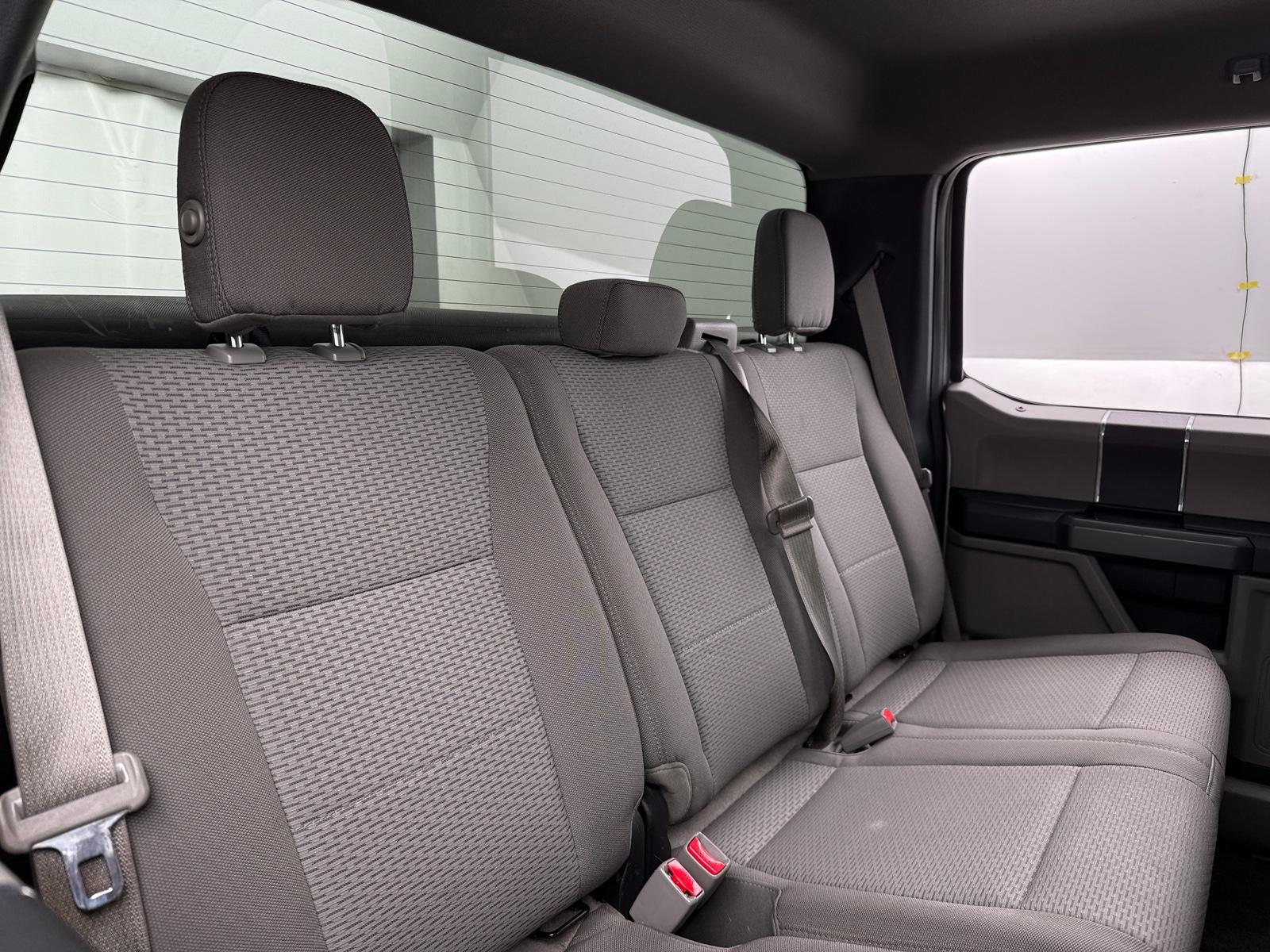 Thumbnail: 2017 Ford Econoline - 6