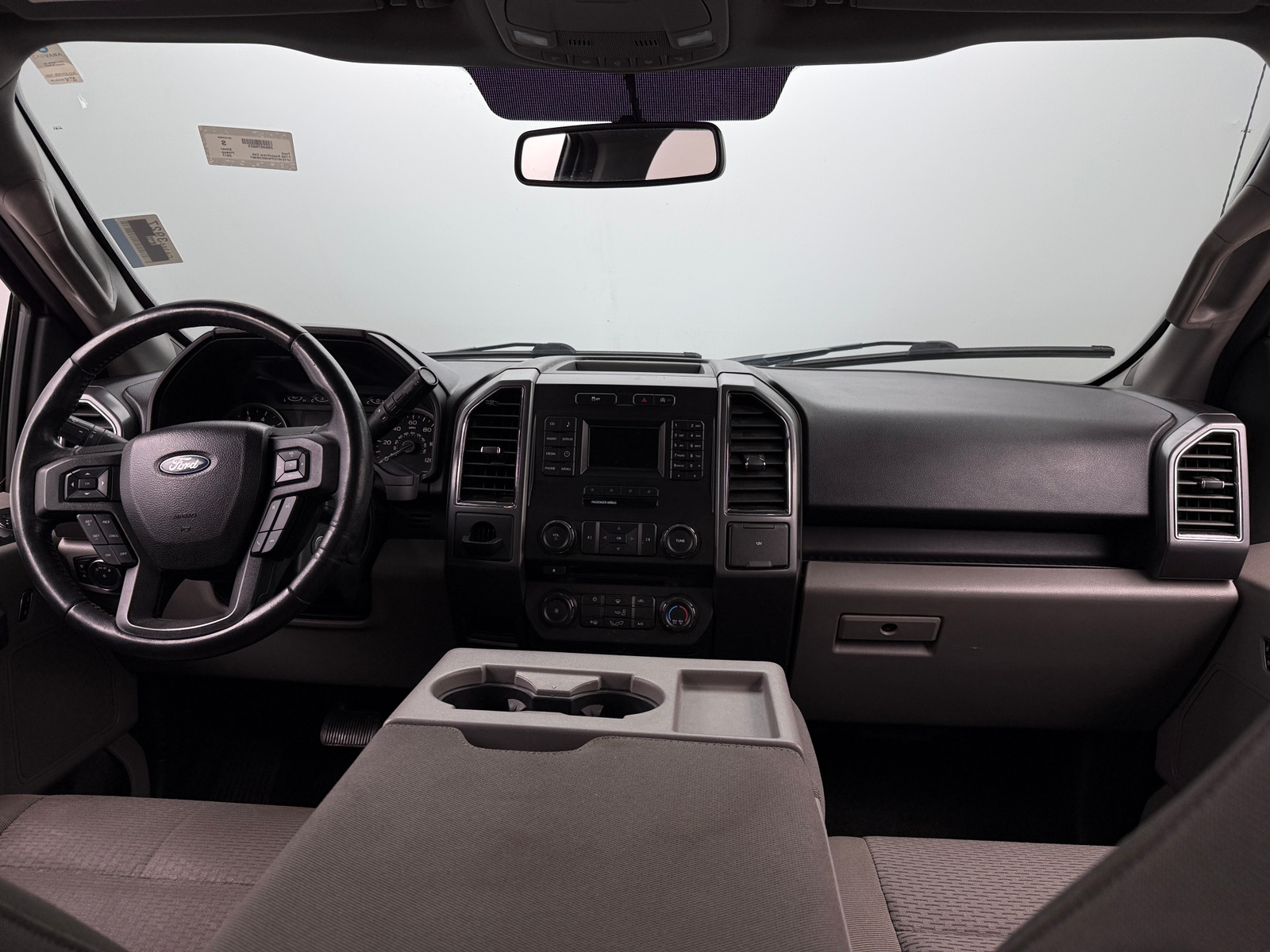 Thumbnail: 2017 Ford Econoline - 3