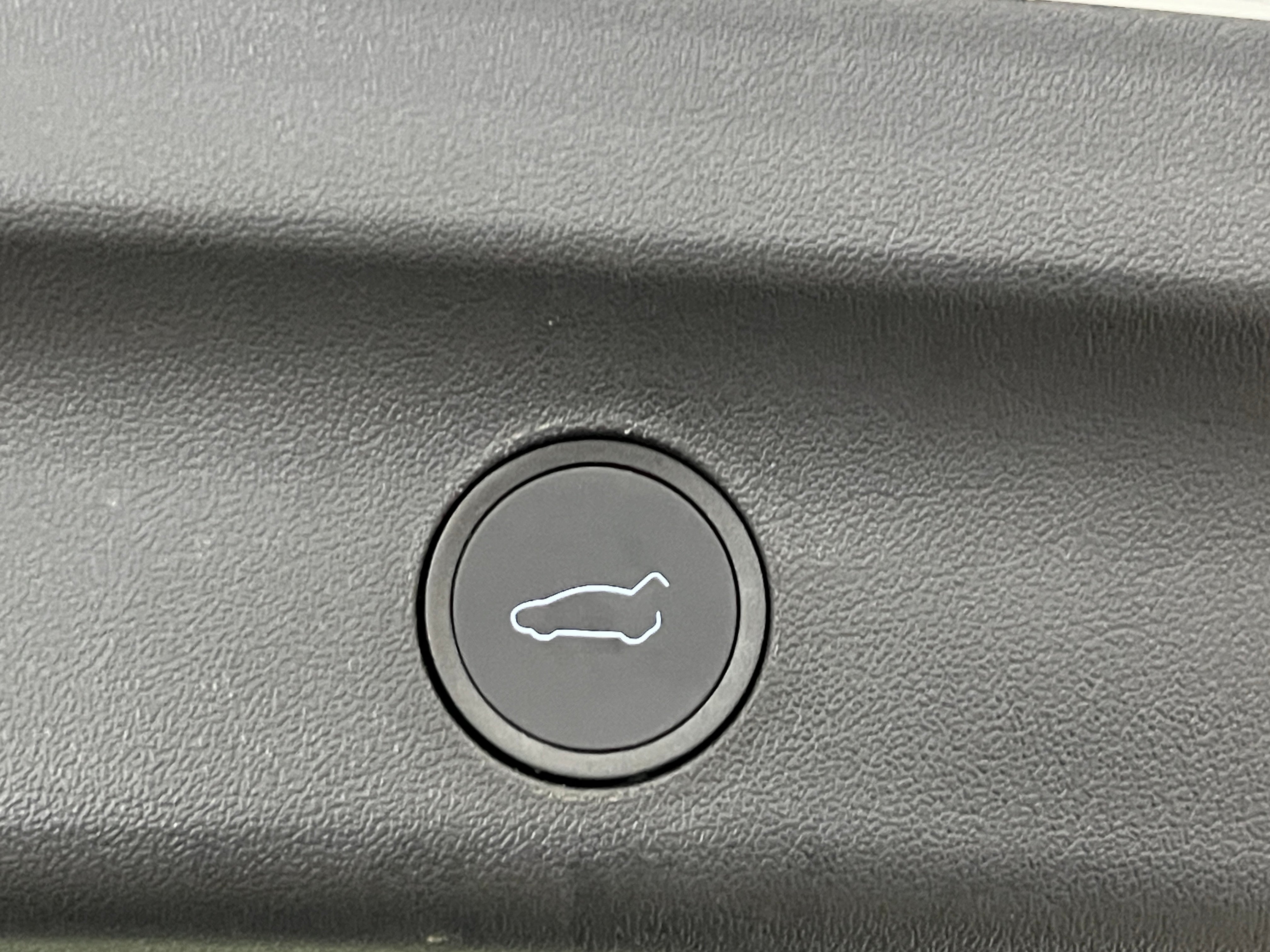 Used 2023 Tesla Model Y Long Range with VIN 7SAYGAEE6PF627969 for sale in Auburn, WA