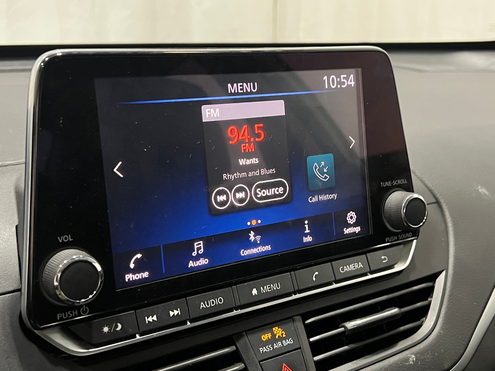 Thumbnail: 2022 Nissan Altima - 4