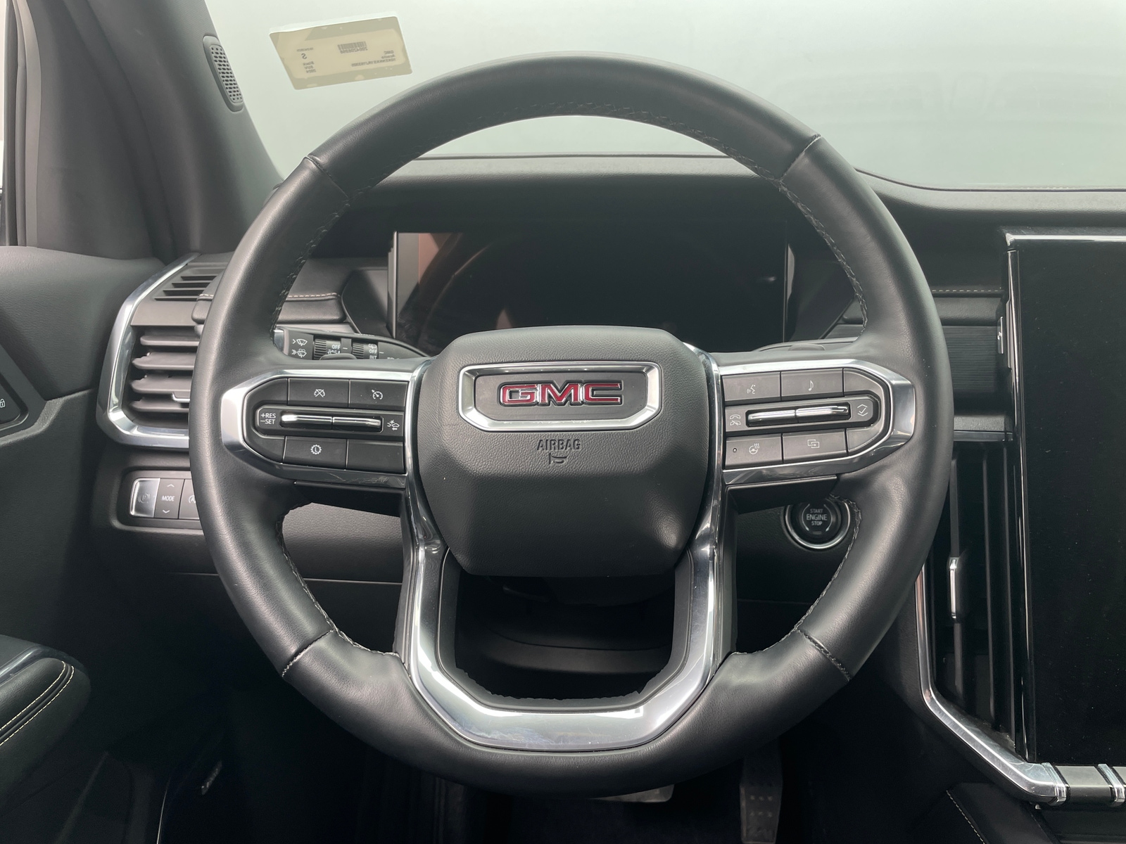 Thumbnail: 2024 GMC Acadia - 4