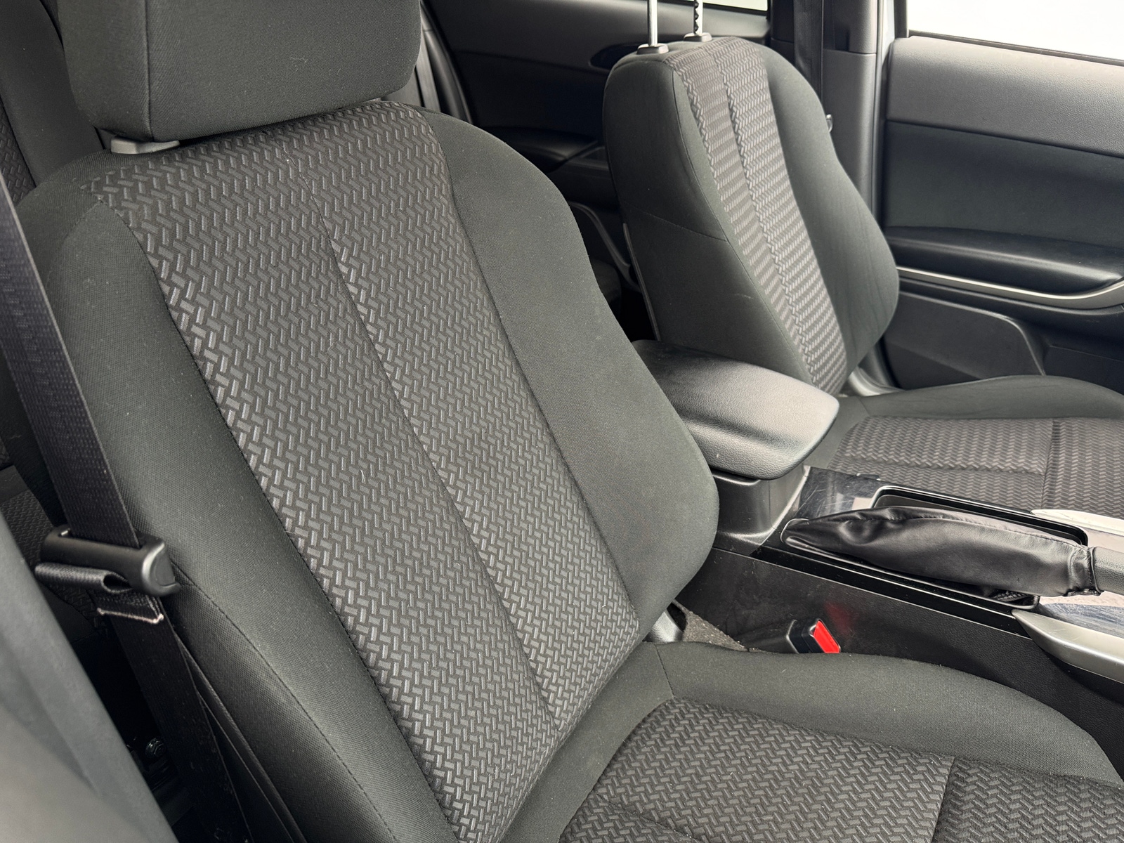 Thumbnail: 2024 Mitsubishi Eclipse Cross - 2