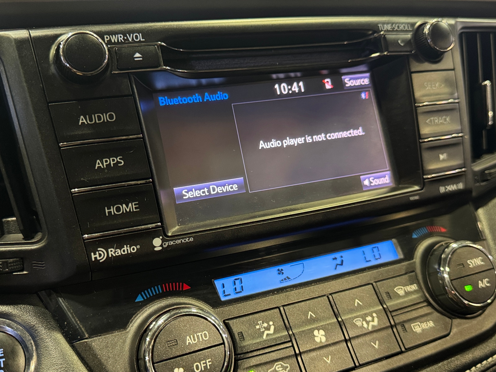 Thumbnail: 2018 Toyota RAV4 - 4