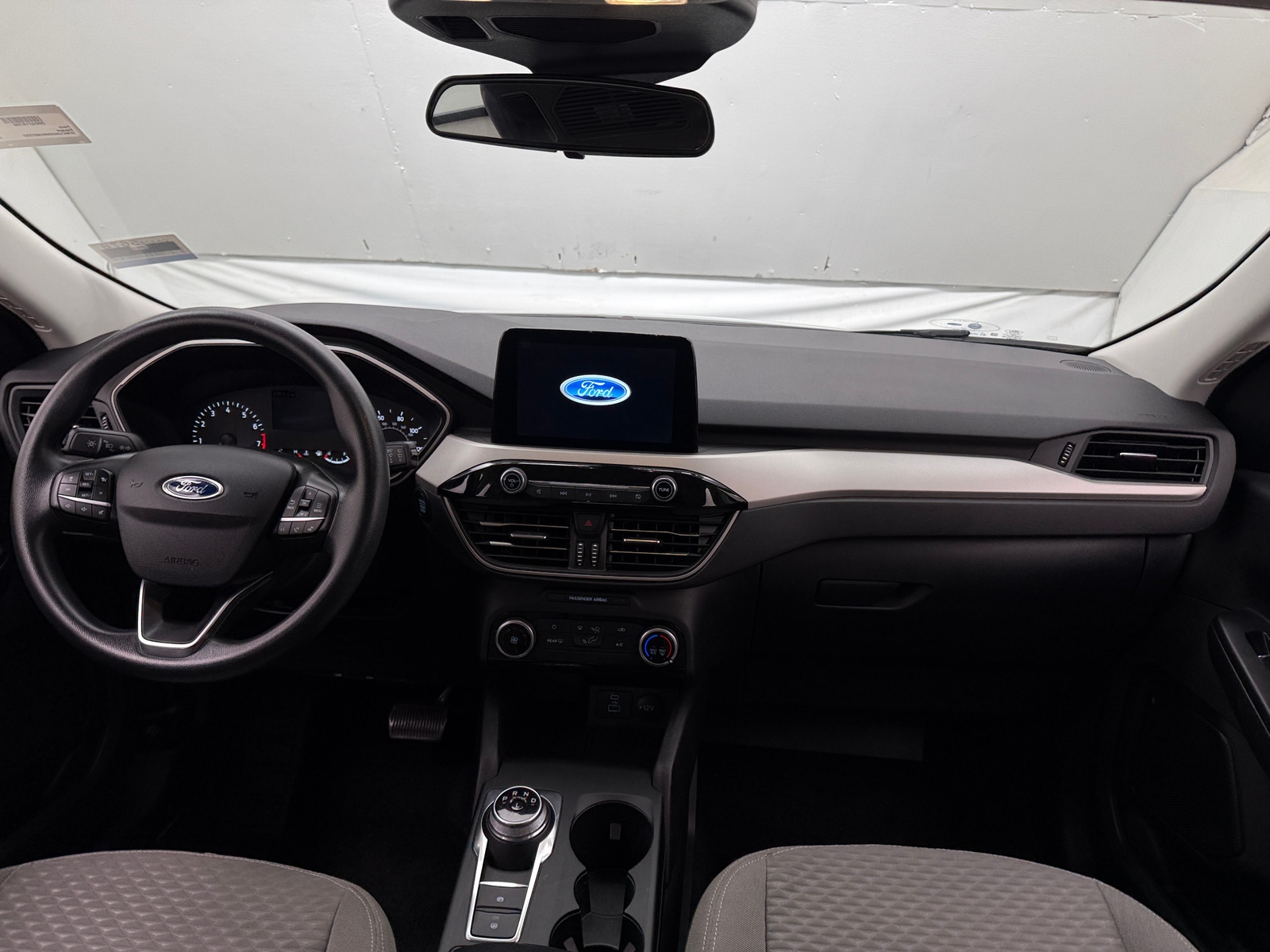 Thumbnail: 2022 Ford Escape - 3