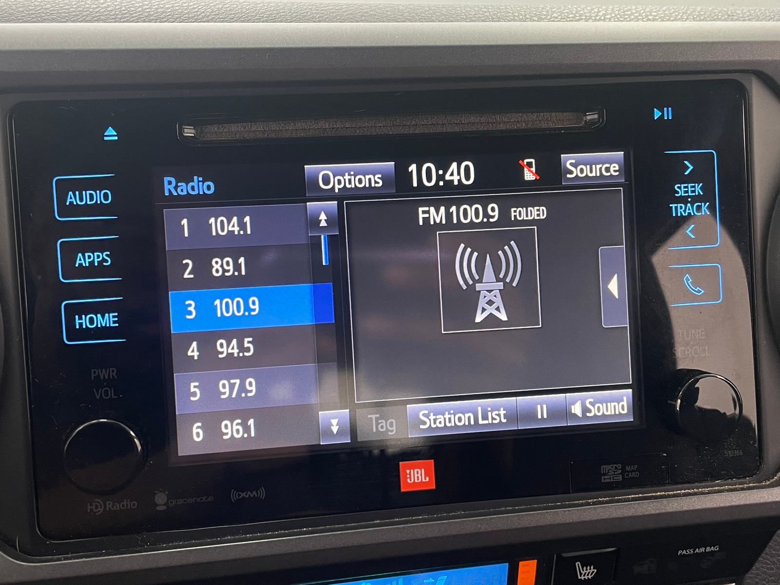 Thumbnail: 2019 Toyota Tacoma - 3