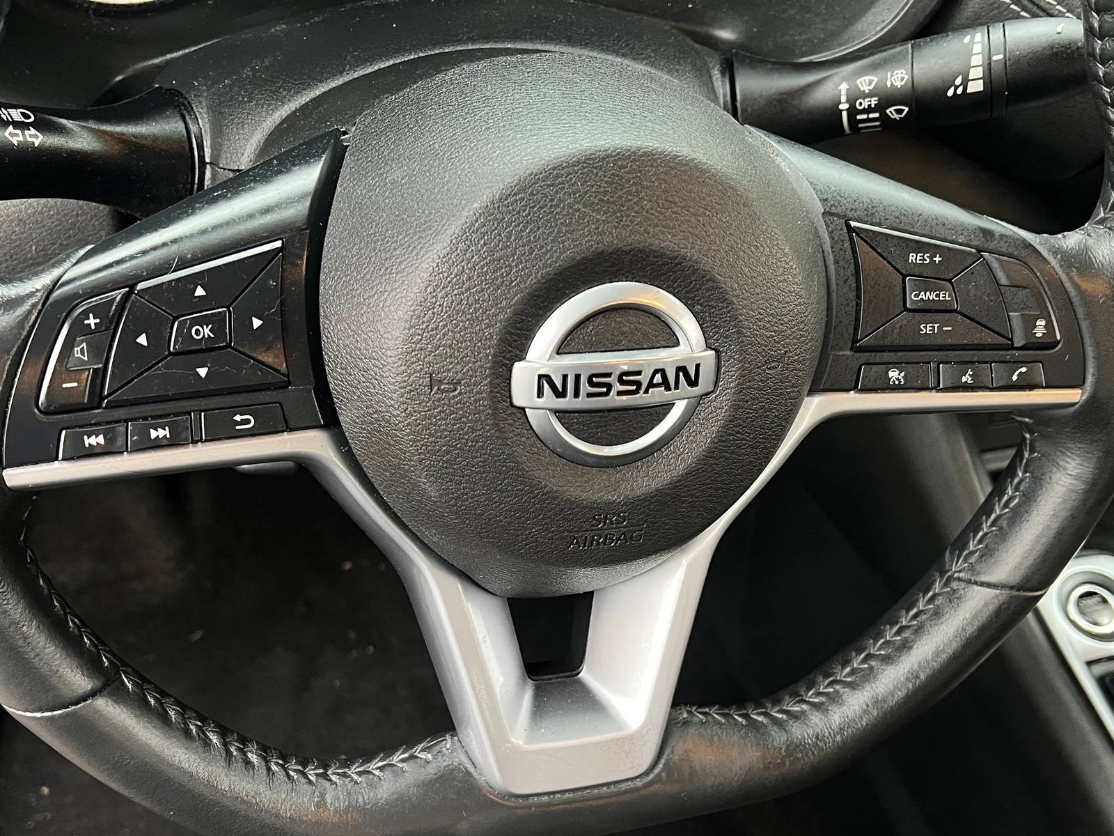 Thumbnail: 2023 Nissan Sentra - 5